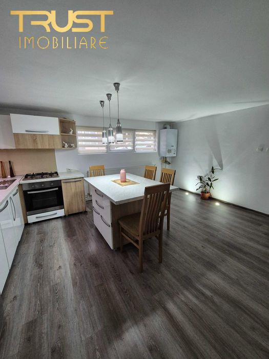 Apartament cu 3 camere I Decomandat I Calea Turzii